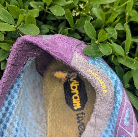 Vibram Women's FiveFingers Seeya Shoes - Picture 3 of 5